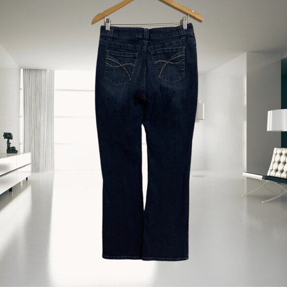 Lee Slender Secret Dark Wash Bootcut Jeans Size 10M – Flattering Lower Waist Fit - Picture 3 of 11